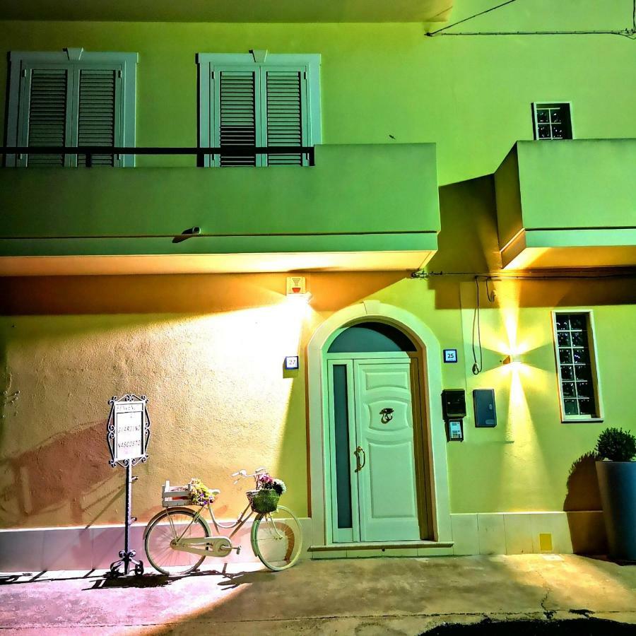 Bed and Breakfast Il Giardino Nascosto Portopalo Di Capo Passero Exterior foto